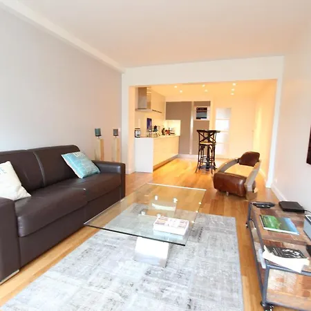 Luxury Flat With Eiffel Tower View Apartment Paris